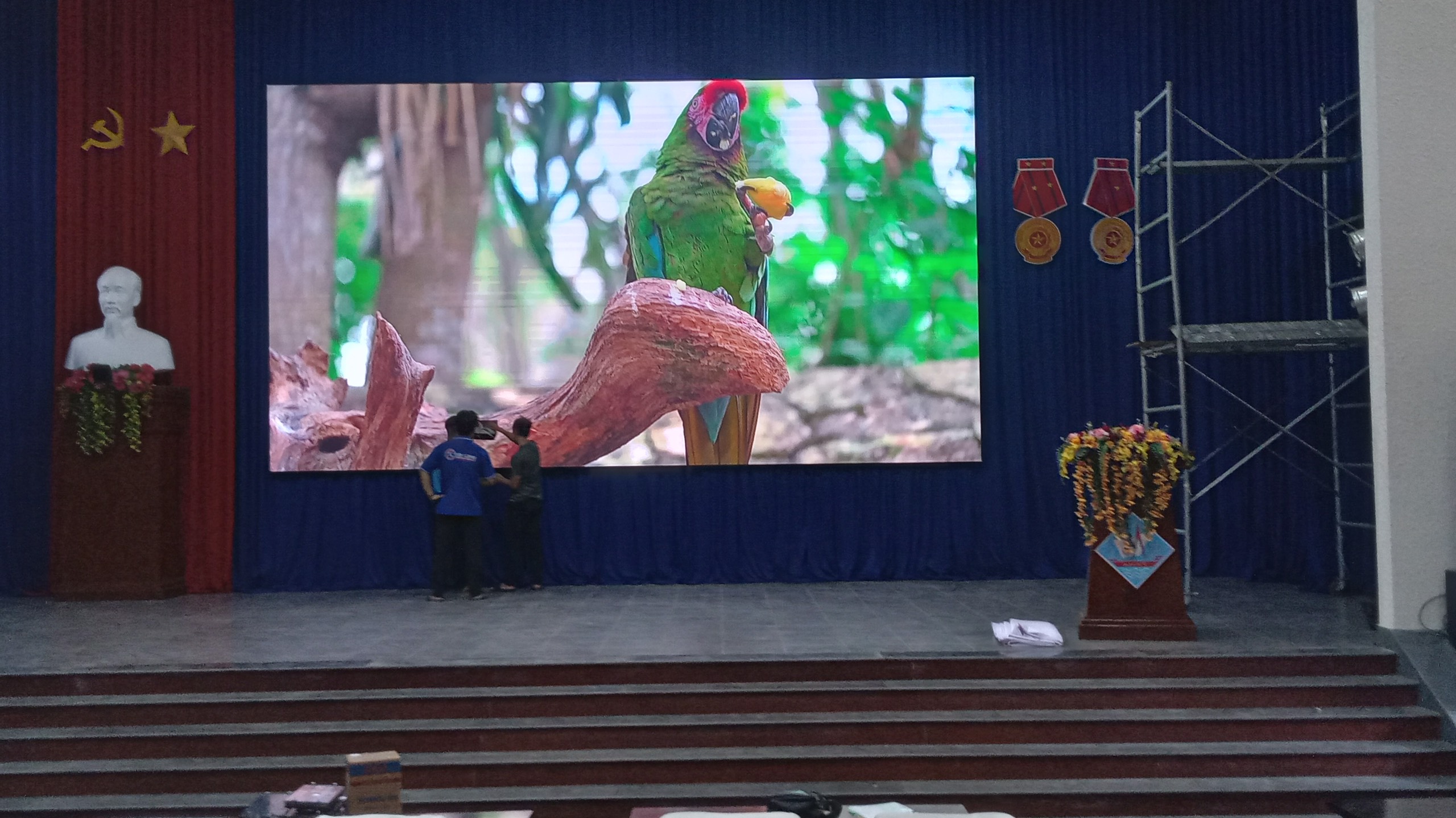 MÀN HÌNH LED GIẢNG ĐƯỜNG – TRƯỜNG CAO ĐẲNG KỸ THUẬT CÔNG NGHỆ BÀ RỊA – VŨNG TÀU